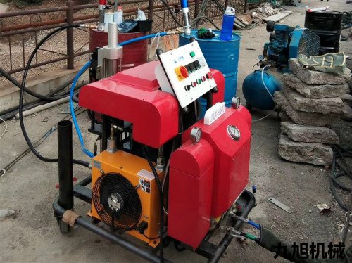 噴聚脲機器大壩防腐防水施工案例