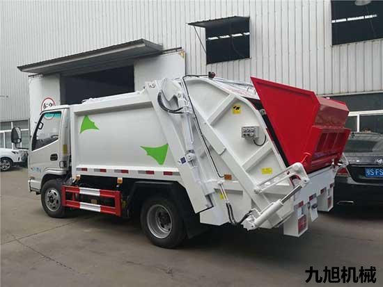 電力廠垃圾處理車耐磨防腐聚脲涂料施工案例